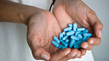 Atrapan a cubano con más de 200 pastillas de viagra en el aeropuerto de Madrid