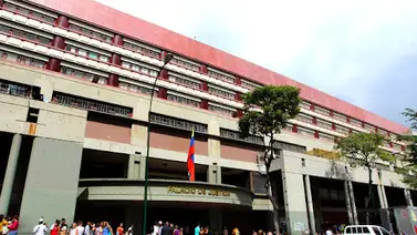 Así fue la llegada de El Aissami, Zerpa y López a tribunales la noche de este #11Abr (+Video) Así fue la llegada de El Aissami, Zerpa y López a tribunales la noche de este #11Abr (+Video)