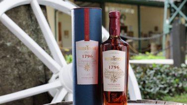 Santa Teresa 1796 recibió el galardón como Ron del Año en Berlin