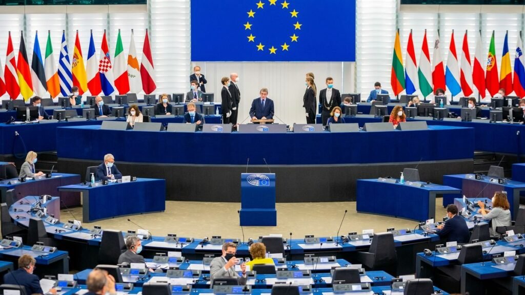 El Parlamento Europeo aprueba una criticada reforma migratoria