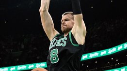 NBA: Kristaps Porzingis y Kyrie Irving son los mejores de la semana