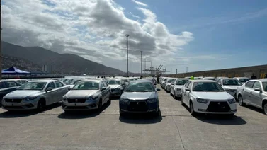 ¿Cuál es el proceso para adquirir un carro iraní en Venezuela?