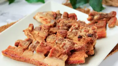 Chicharrón: snack preferido en las playas de south beach Chicharrón: snack preferido en las playas de south beach