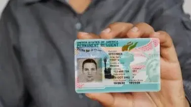 ¿Qué sueldo debes tener para ser patrocinador de tu familia para la Green Card?