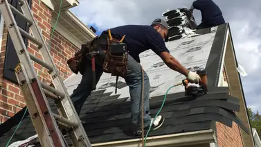 Conoce cuánto es el salario de un techador o “roofer” en EEUU: ¿Dónde pagan más? Conoce cuánto es el salario de un techador o “roofer” en EEUU: ¿Dónde pagan más?