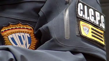 Delincuentes tirotean a un hombre en plena vía pública