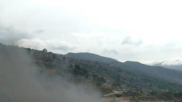 Reportan nuevo incendio de un vehículo en la autopista Caracas – La Guaira (+Video)