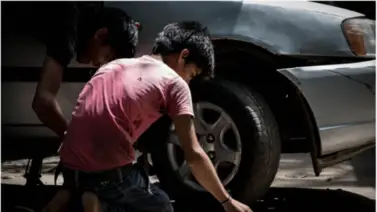 Tennessee: Hallan a niños migrantes en trabajo ilegal Tennessee: Hallan a niños migrantes en trabajo ilegal