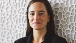 Laura Duran, una tour manager latina que destaca en el mundo del entretenimiento