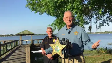 Expulsan de un avión a hombre que viajaría de Tampa a Filadelfia: Esto pasó (+Video) Expulsan de un avión a hombre que viajaría de Tampa a Filadelfia: Esto pasó (+Video)