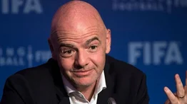Presidente de FIFA condena cánticos discriminatorios en la final de la Liga de Naciones
