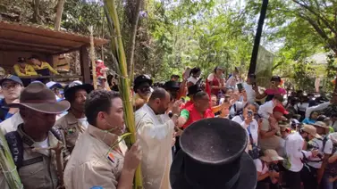 Así se realizó la bajada de los Palmeros de Chacao este #23Mar Así se realizó la bajada de los Palmeros de Chacao este #23Mar