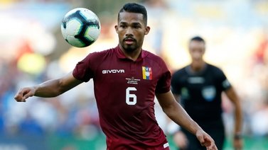 Yangel Herrera se luce y consigue la victoria para La Vinotinto ante Guatemala