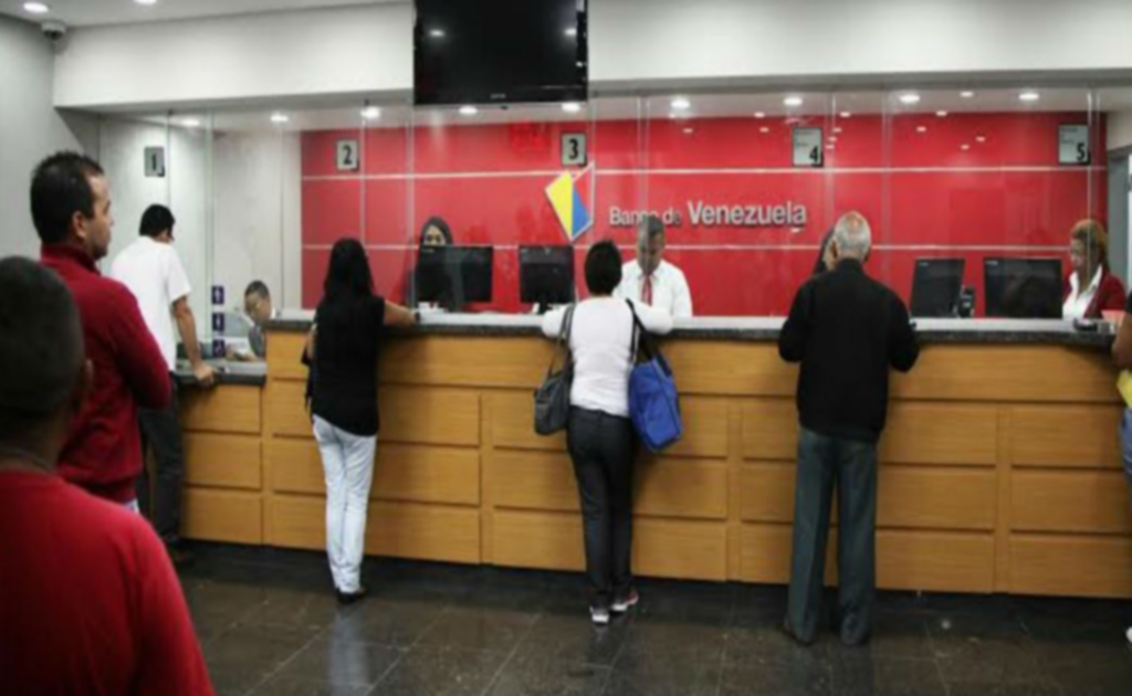 Inician pago de nómina en la Administración Pública previo a Semana Santa