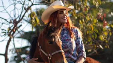 Activista y modelo Elena Larrea fallece durante cirugía estética (+Detalles)