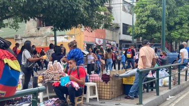 Caracas | Revelan nuevo día de parada de los buhoneros