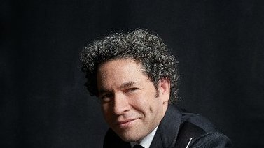 Gustavo Dudamel dirigirá dos conciertos en Barcelona