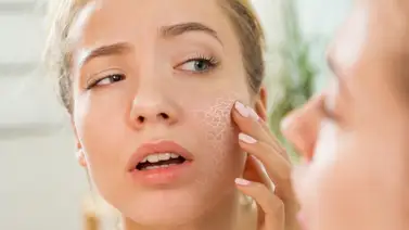 ¿Tienes piel seca? Así debes exfoliarla para evitar daños ¿Tienes piel seca? Así debes exfoliarla para evitar daños