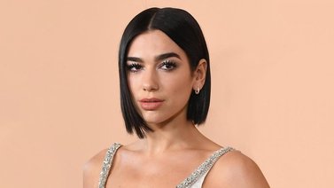 Dua Lipa anuncia el lanzamiento de su próximo disco