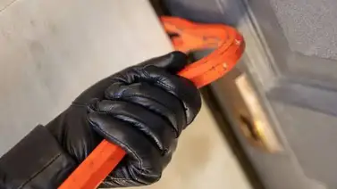 Captan a tres hombres durante robo en frigorífico en Caracas (+VIDEO) Captan a tres hombres durante robo en frigorífico en Caracas (+VIDEO)