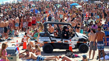 Spring Break: Jóvenes provocan pelea campal en Florida (+Video)