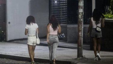 Rescatan a más de 20 migrantes de un club nocturno en Guyana