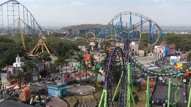 Joven de 15 años es baleado por un policía cerca de un parque en Georgia Joven de 15 años es baleado por un policía cerca de un parque en Georgia