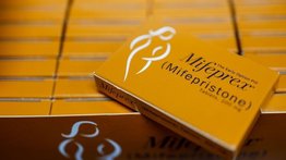 Estas ciudades estadounidenses ya ofrecen la pastilla abortiva mifepristona (+ Detalles)