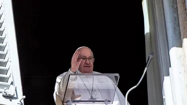 Escándalo por rezos de sacerdotes para que el Papa "pueda ir al cielo cuanto antes"