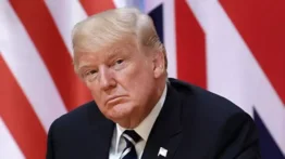 Fiscalía pide prisión por desacato para exasesor de Donald Trump