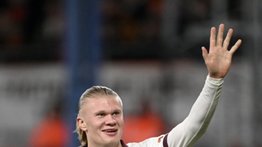 ¡Exhibición! Erling Haaland marca cinco goles en triunfo del City