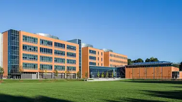 ¿Eres inmigrante? Inscribe a tus hijos en escuelas públicas de EEUU (+Requisitos) ¿Eres inmigrante? Inscribe a tus hijos en escuelas públicas de EEUU (+Requisitos)