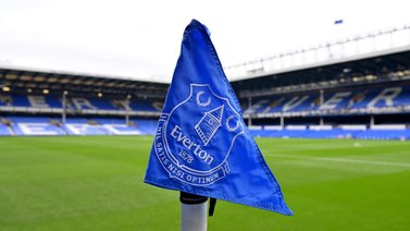 Reducen la sanción al Everton por irregularidades financieras