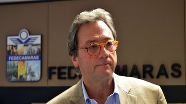 ¿Sueldo mínimo en 200 USD? Jorge Roig responde