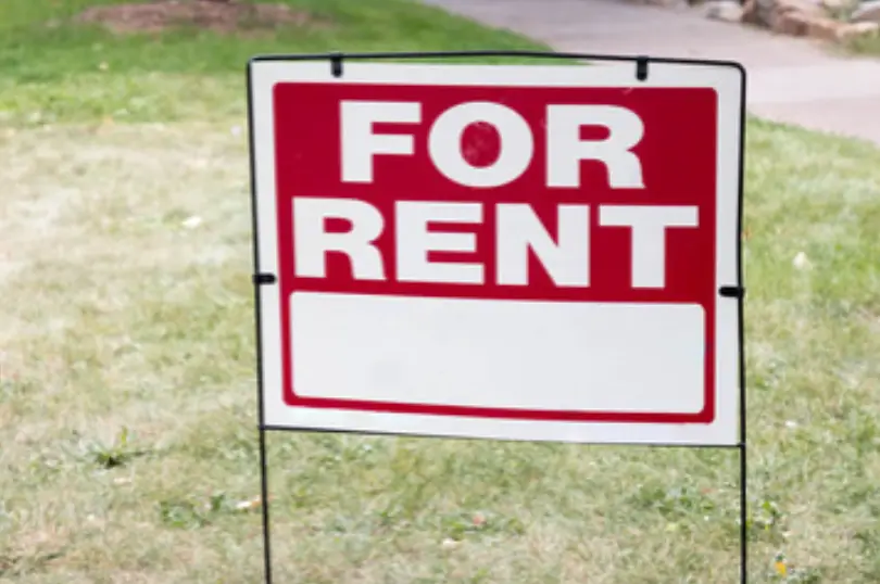 ONG demanda a propietarios por discriminar a inquilinos de bajos recursos