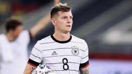 Fútbol: Toni Kroos regresa a la selección alemana