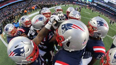 NFL: Figura de los Patriots anuncia su retiro