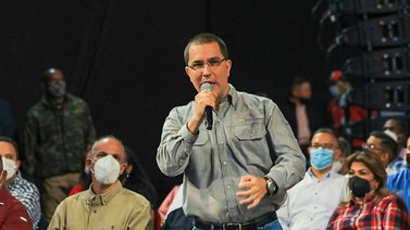 Designan a Jorge Arreaza ministro para las Comunas
