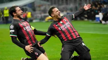 Fútbol: El Milan pone un pie en los cuartos de final de la Europa League Fútbol: El Milan pone un pie en los cuartos de final de la Europa League