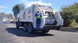 Muere trabajador del aseo urbano tras caer de un camión recolector
