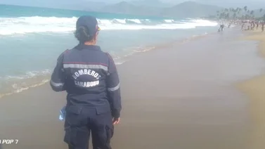Playas permanecerán cerradas por mar de fondo