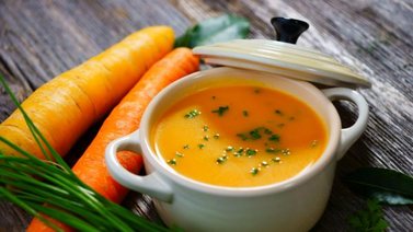 Potencia tu visión con esta crema de zanahorias