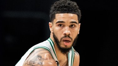 NBA: Los Celtics se imponen al Heat con gran noche de Jayson Tatum
