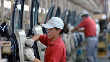 ¿Por qué es necesario tener varios empleos en EEUU?