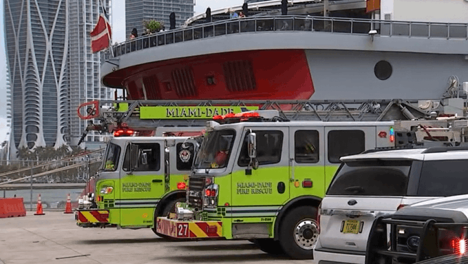Choque de dos embarcaciones en Miami deja una docena de heridos Choque de dos embarcaciones en Miami deja una docena de heridos