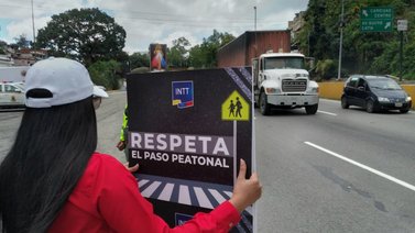 El INTT supervisa cumplimiento de resoluciones viales en la autopista Caracas – La Guaira