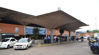 Caen seis personas por presunta trata y tráfico de adolescentes