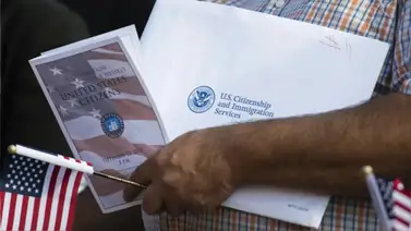 Sepa si puede llevarse a sus padres a EEUU tras obtener la residencia Sepa si puede llevarse a sus padres a EEUU tras obtener la residencia