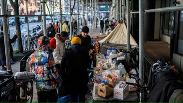 Nueva York entregará tarjetas de alimentación a inmigrantes + Detalles