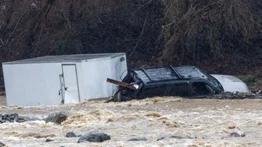 Al menos tres fallecidos por tormenta invernal en California